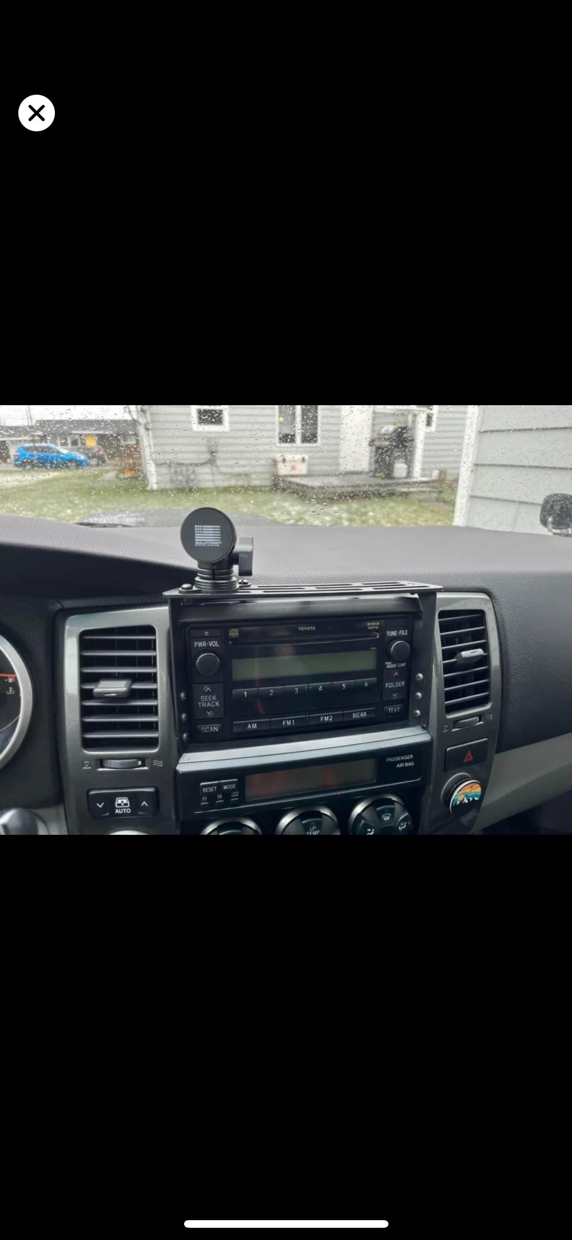 Toyota 4Runner Dash Mount — 2003–2009