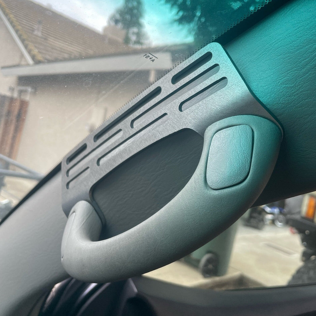 Toyota 4Runner A-Pillar Mount — 2003–2009