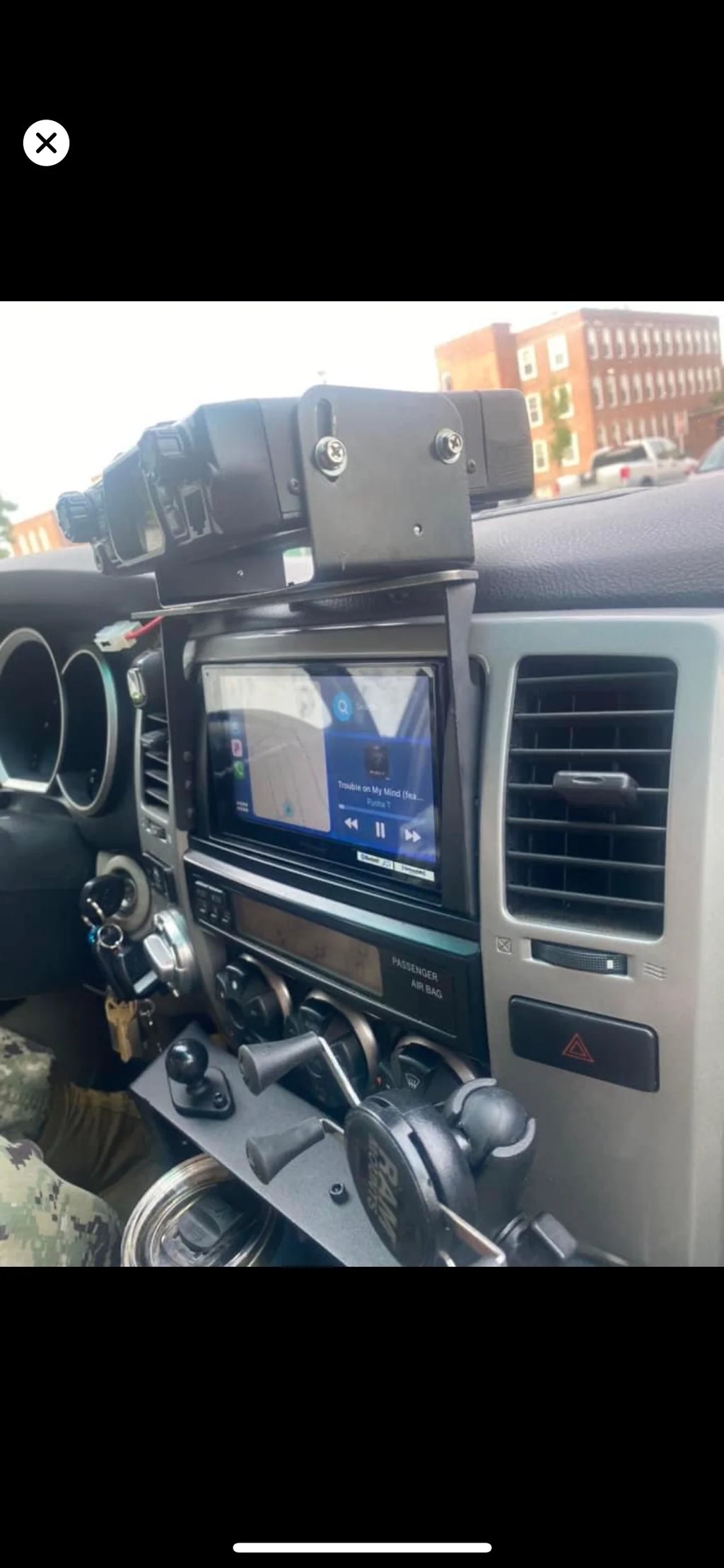 Toyota 4Runner Dash Mount — 2003–2009