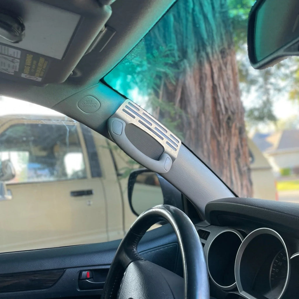Lexus GX470 A-Pillar Mount — 2003–2009