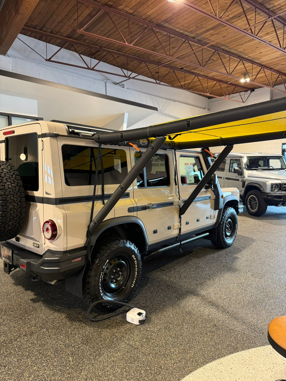 AirHaven 30 Vehicle Awning System