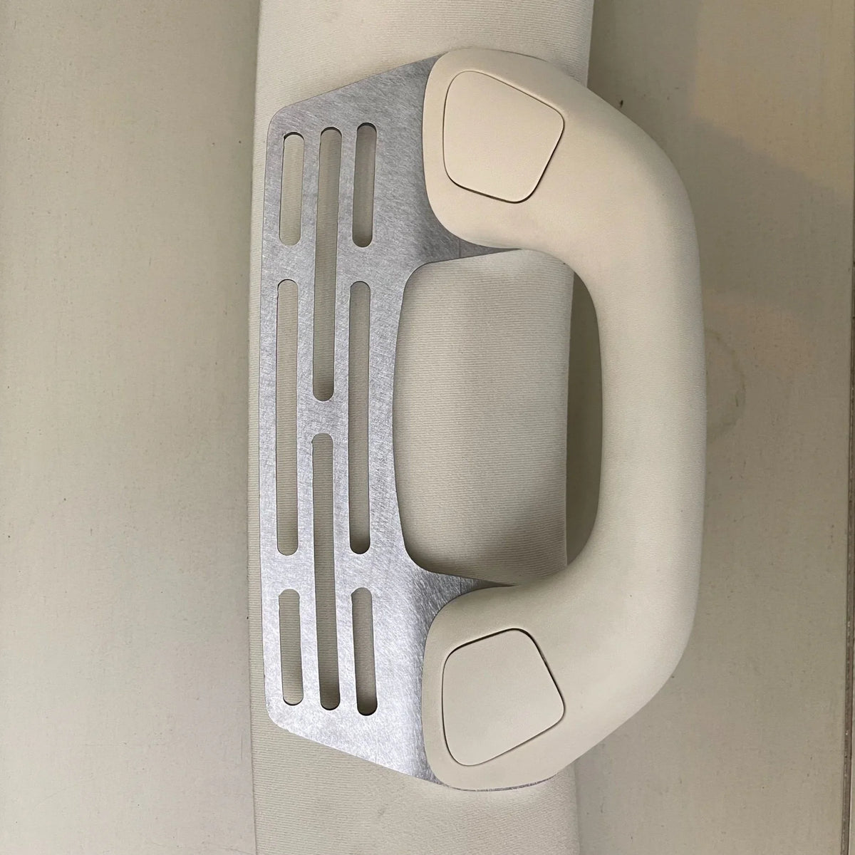 Lexus GX460 A-Pillar Mount — 2010–2023
