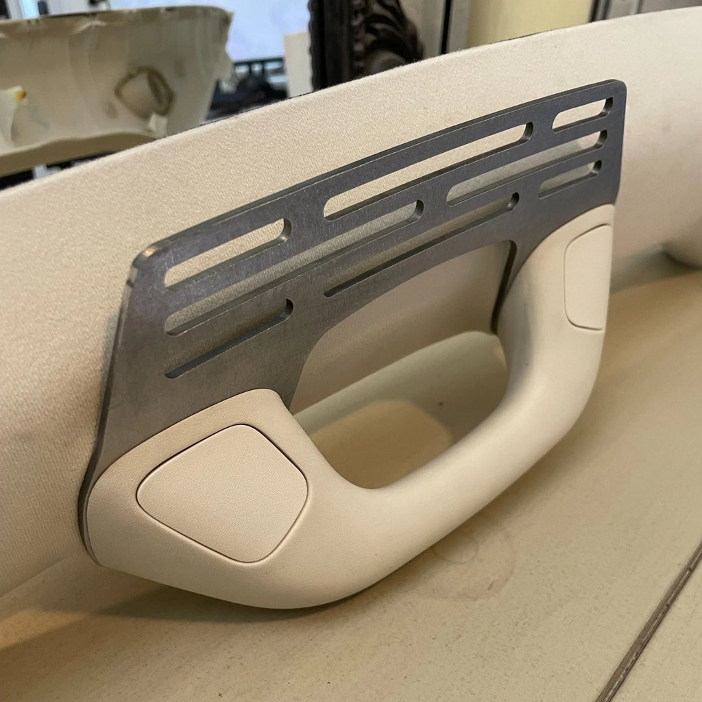 Lexus GX460 A-Pillar Mount — 2010–2023