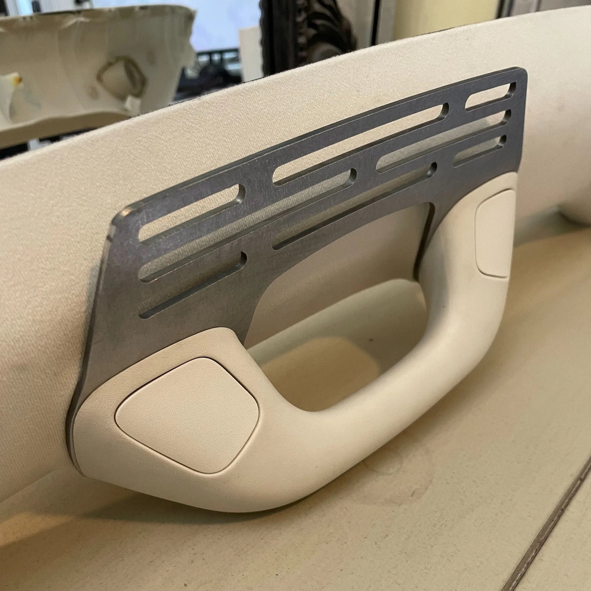 Lexus GX460 A-Pillar Mount — 2010–2023
