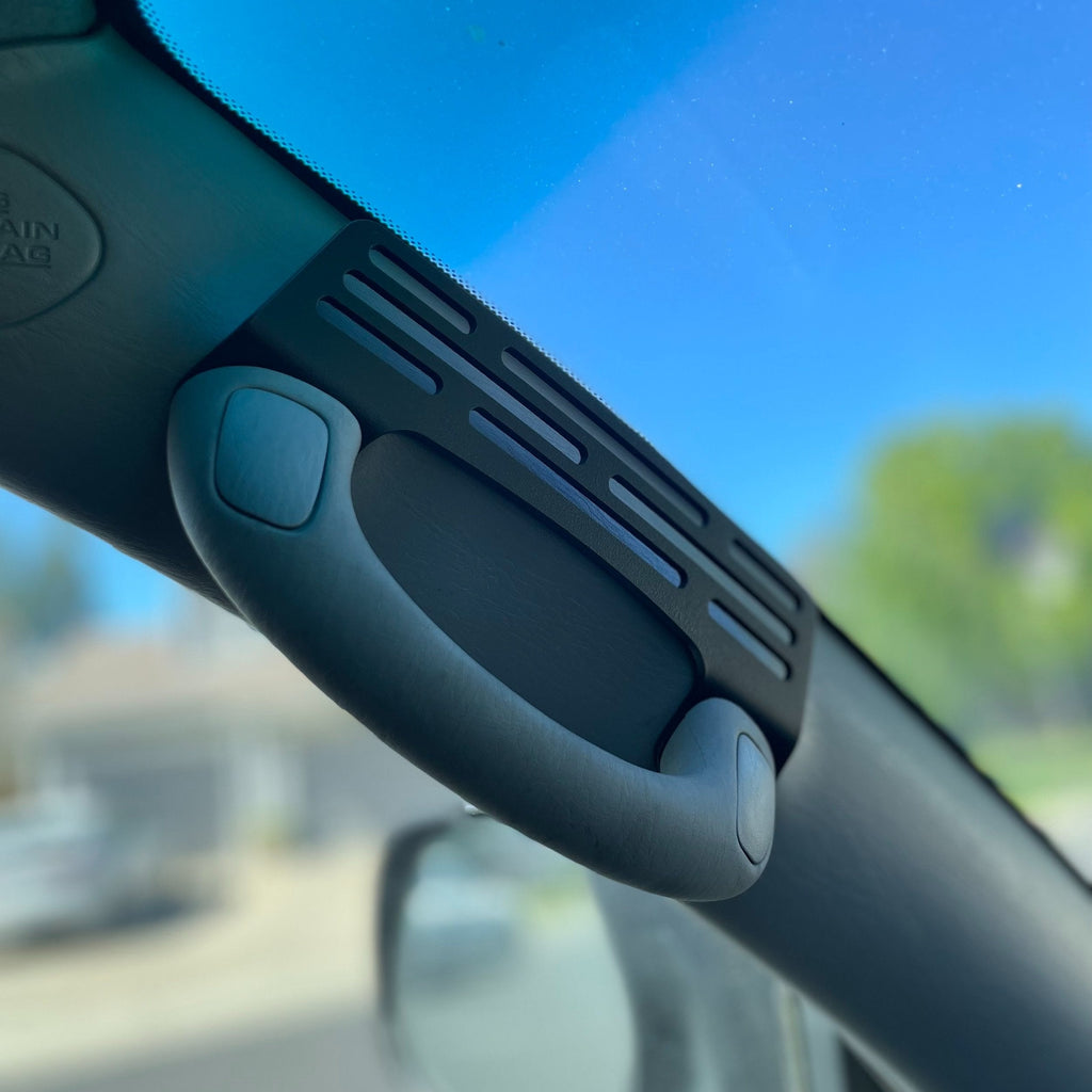 Toyota 4Runner A-Pillar Mount — 2003–2009