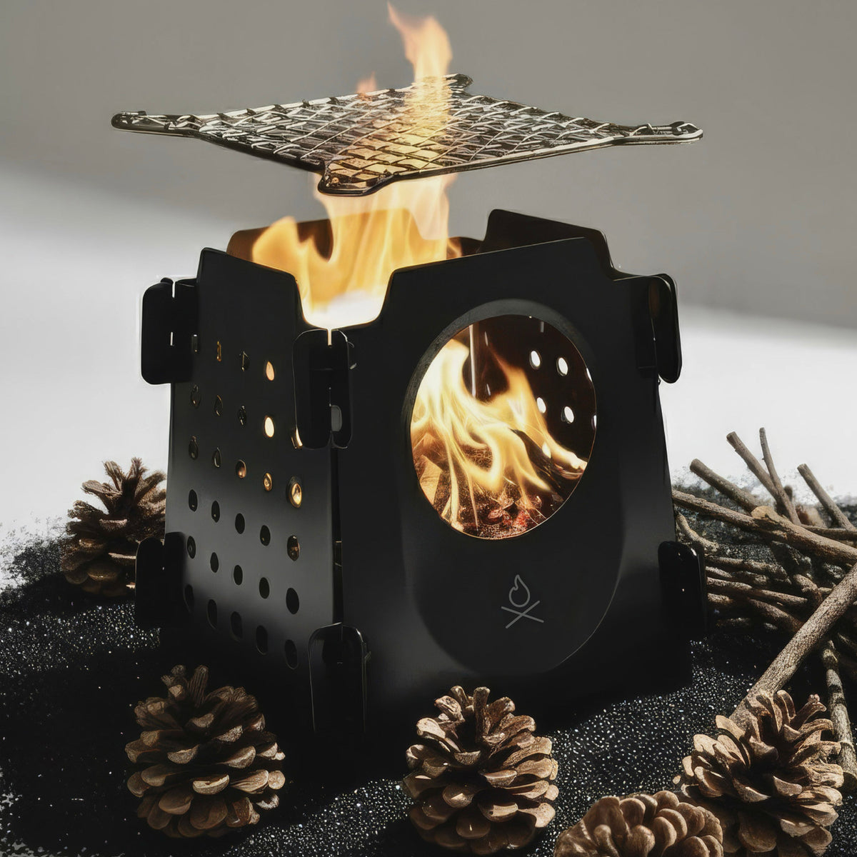 Stöker Flat-Pack Camp Stove