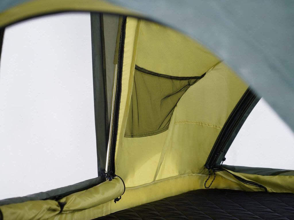C6 Outdoor REV Rooftop Tent X