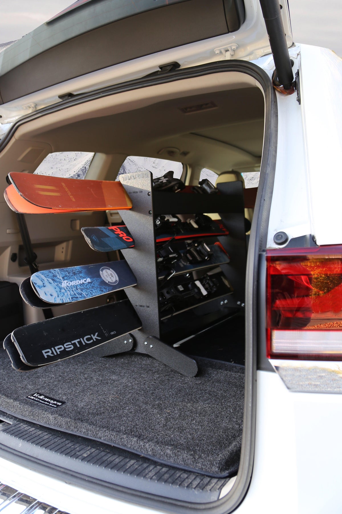 TRAPSKI Tower Interior Ski Rack